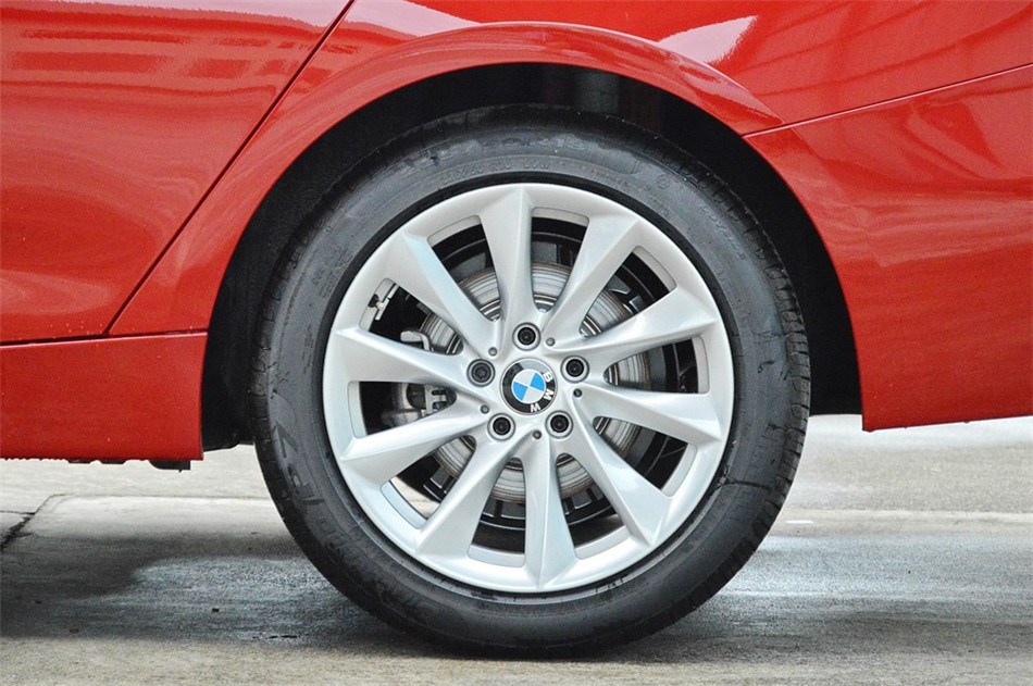 3ϵGT 2013 320i װ 