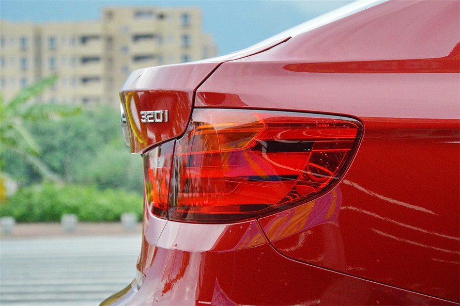 3ϵGT 2013 320i װ 