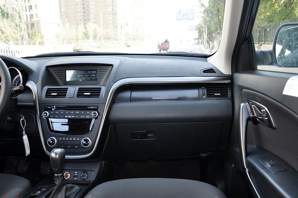 2015 2.0L ֶ 