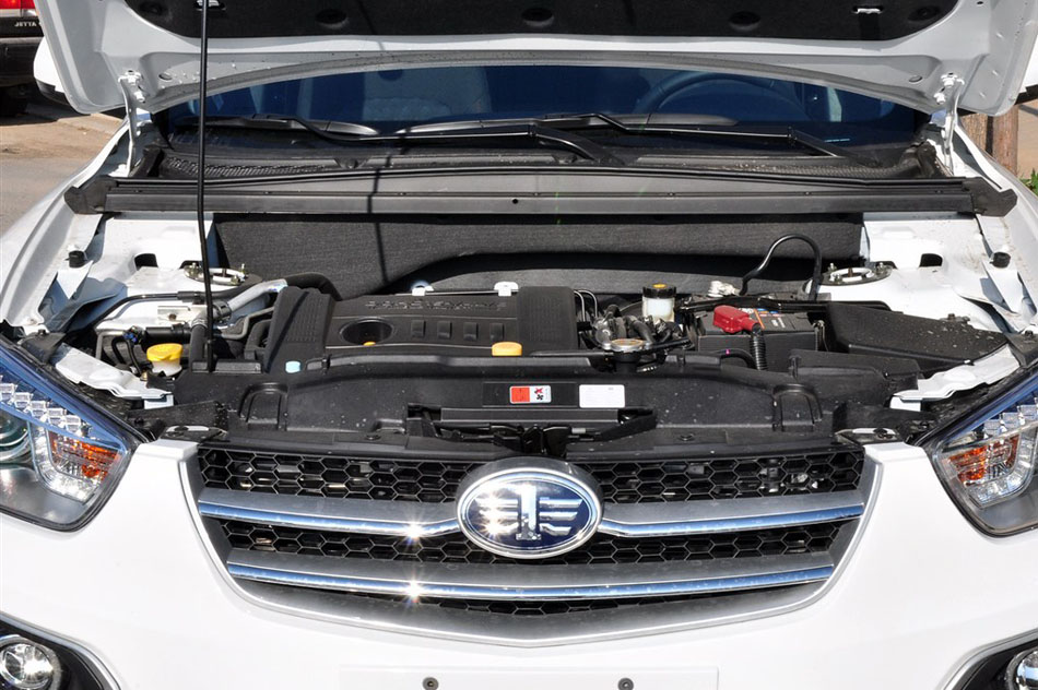 2015 2.0L ֶ 