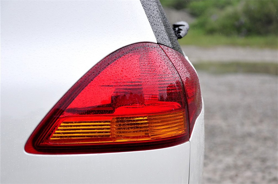 2011 3.0L  AT ˶ 
