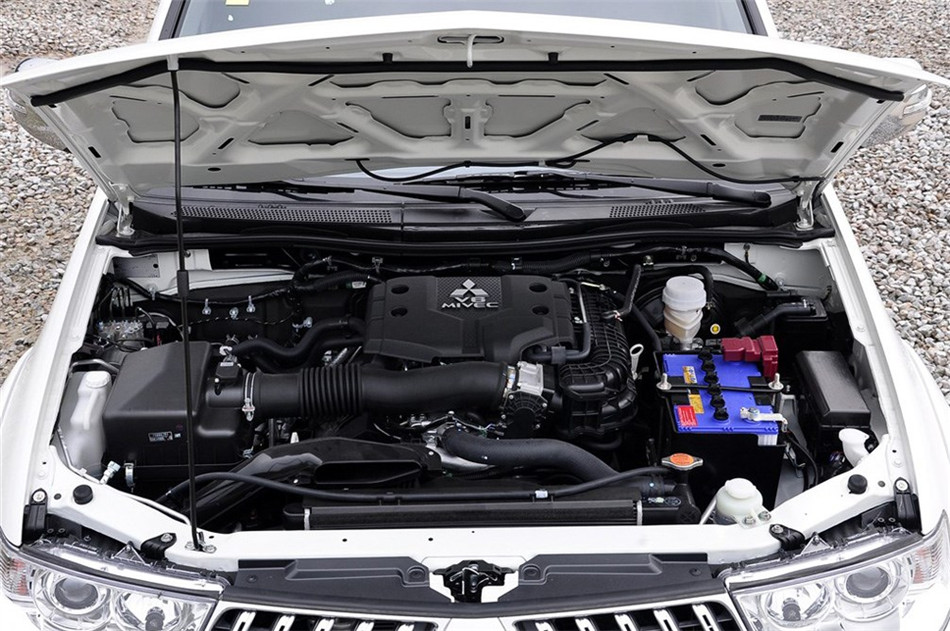 2011 3.0L  AT ˶ 