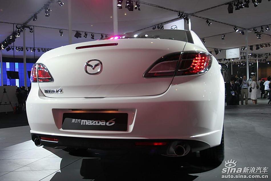 ڢMazda6