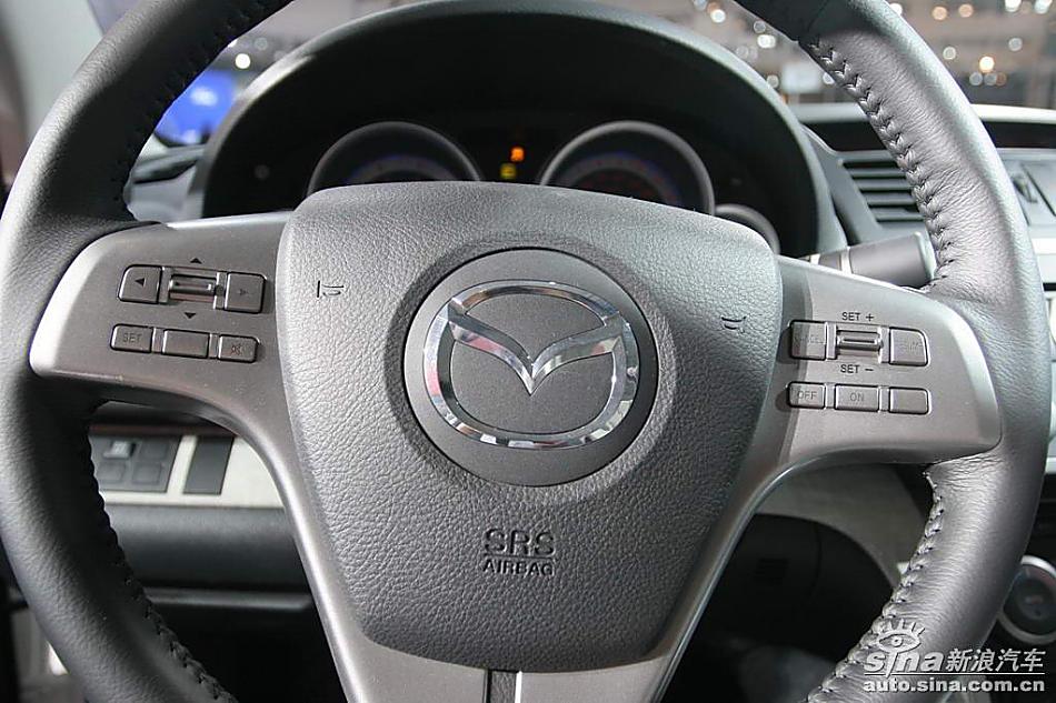 ڢMazda6