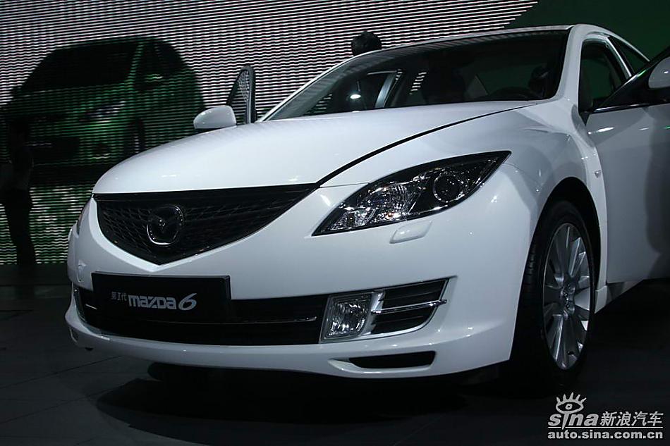 ڢMazda6