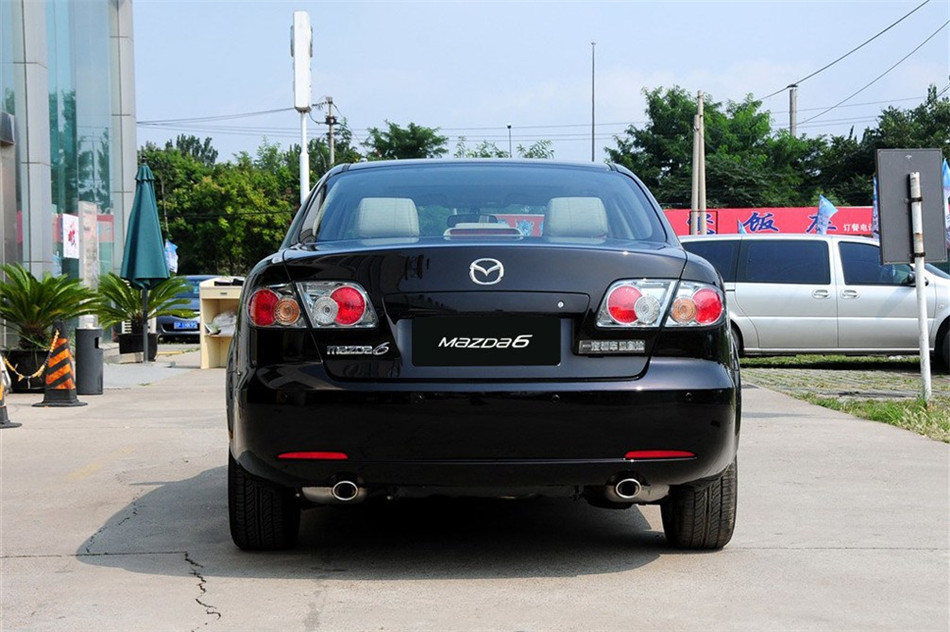 Դ6 2012 2.0L AT  