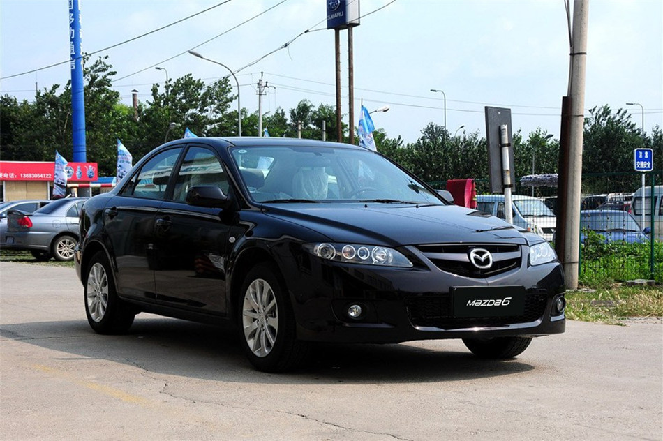 Դ6 2012 2.0L AT  