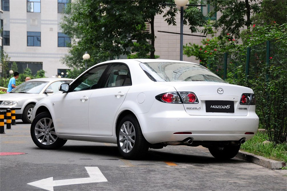 Դ6 2012 2.0L AT ʱ 