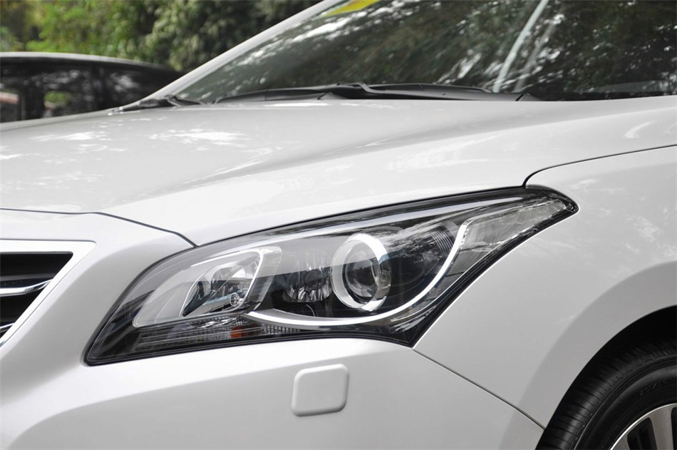 2014 2.0L AT 콢 
