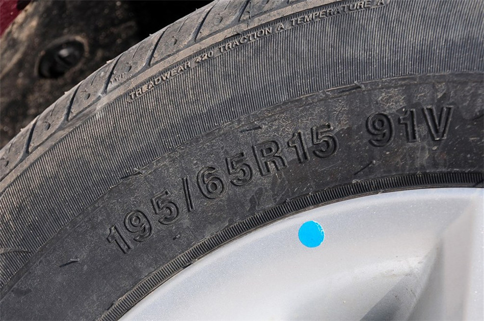 лH330 2013 1.5L AT 