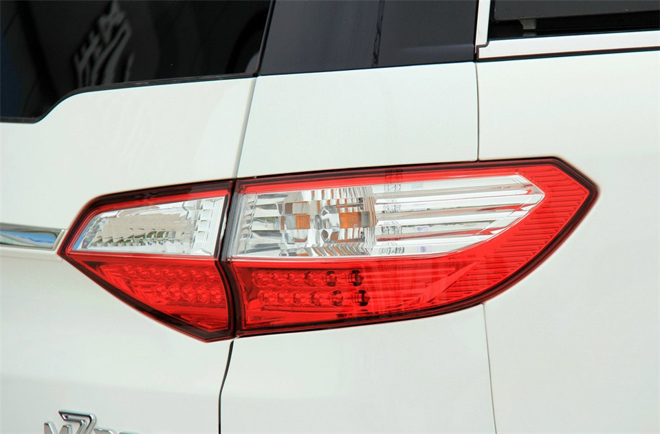 2013 2.0T AT 