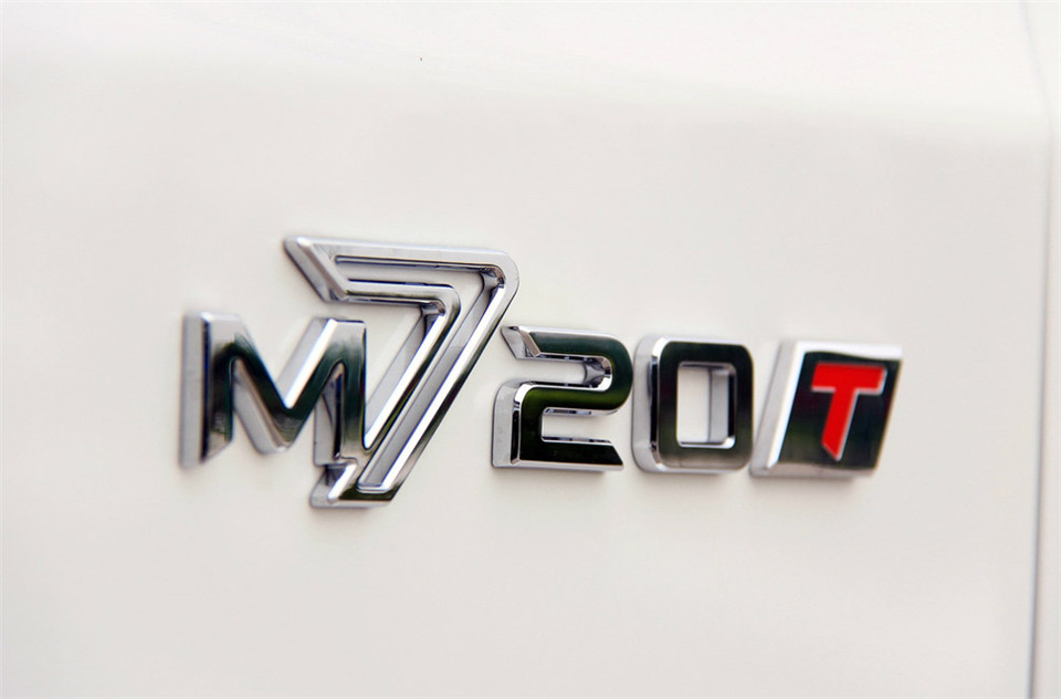 2013 2.0T AT 