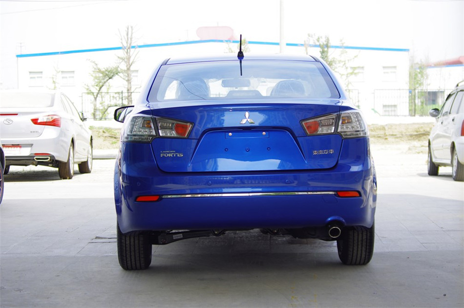 2013˼1.8L MT ֶ V