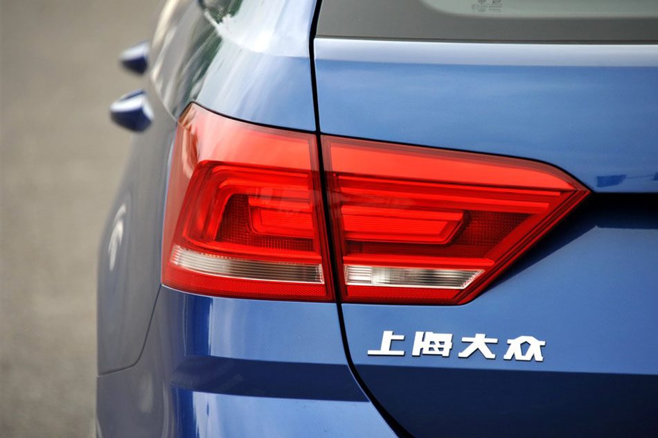 2015 230TSI DSG ϸ