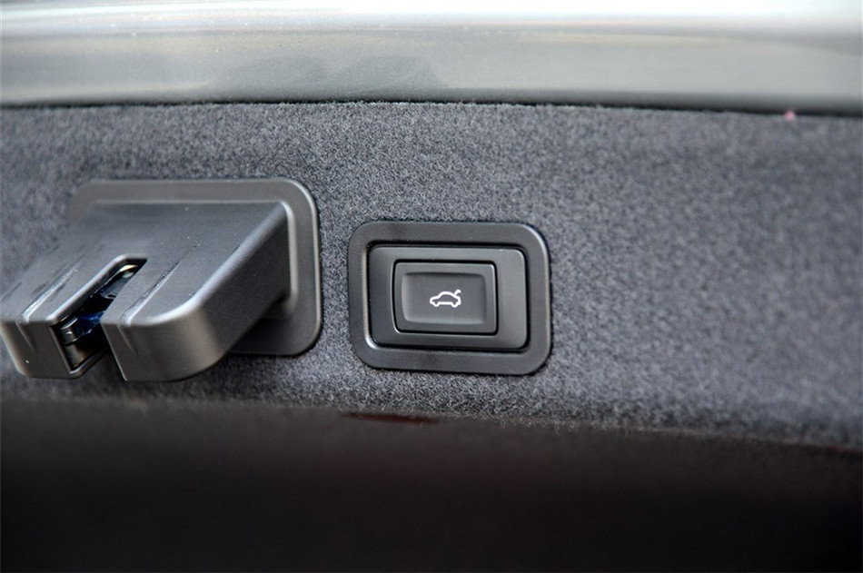 µS6 2013 S6 4.0TFSI οռ