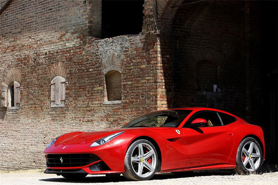 F12 berlinetta 2013 