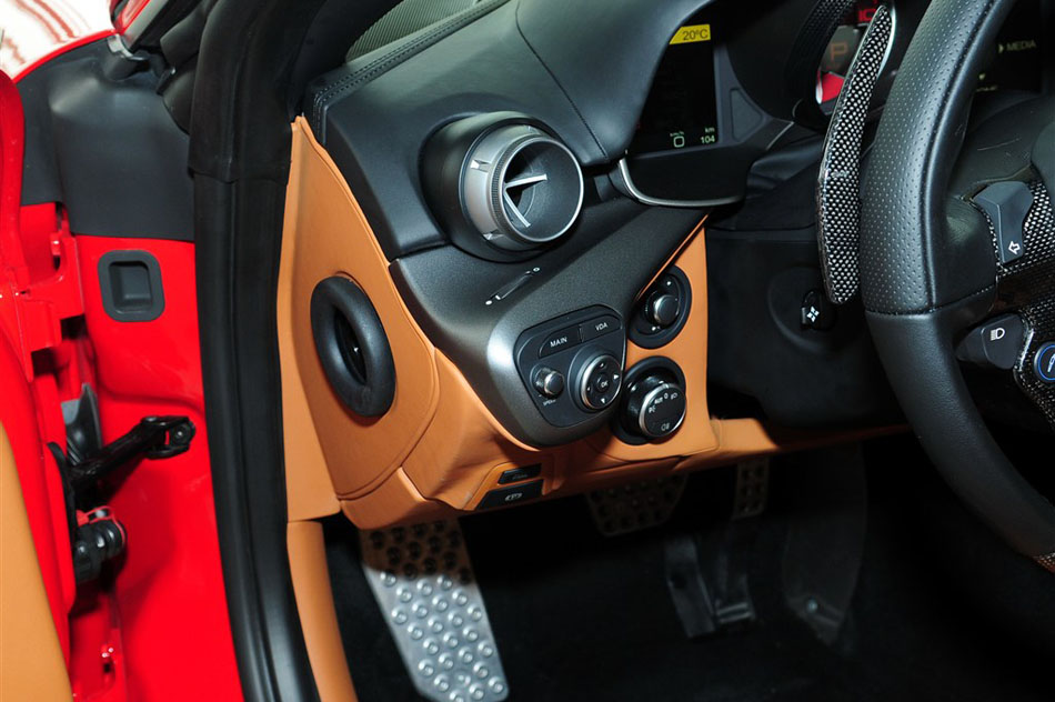 F12 berlinetta 2013 