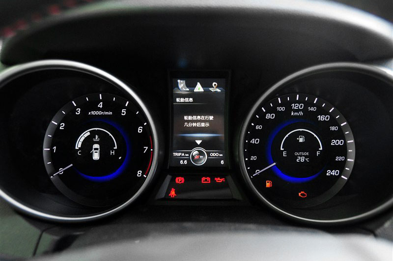 2014 2.0L ֶ