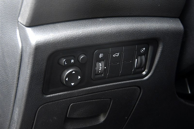 2014 1.6L ֶ