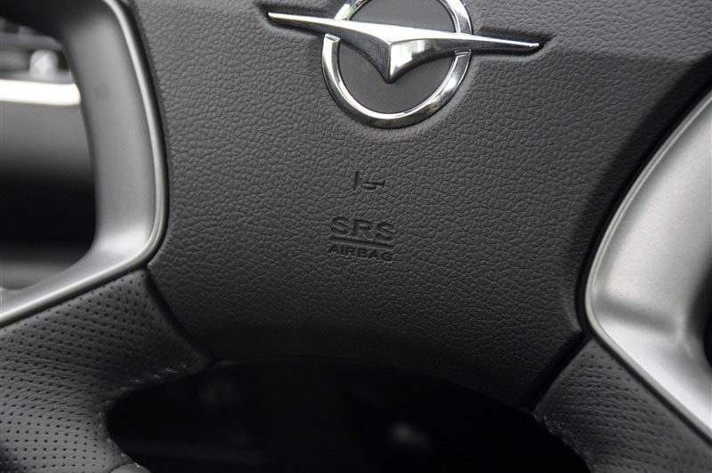 2014 1.6L ֶ