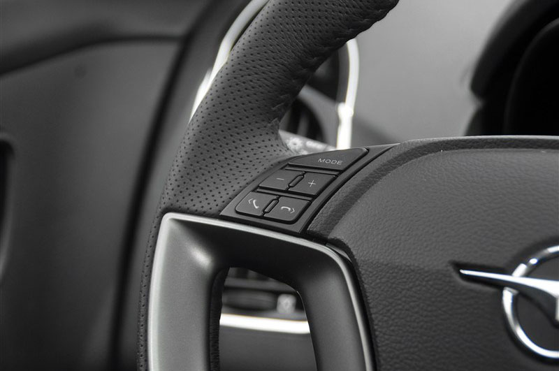 2014 1.6L ֶ