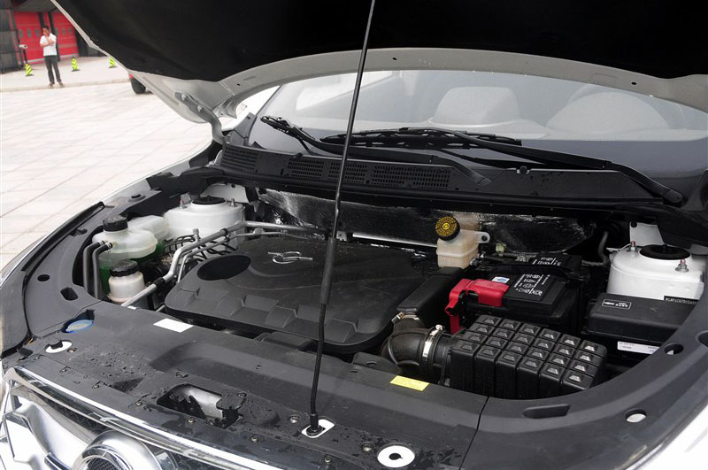 2014 1.6L ֶ
