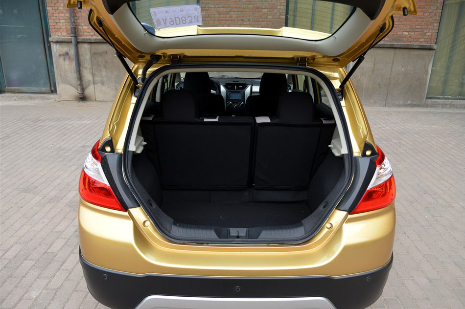 2015 1.6L ֶ οռ