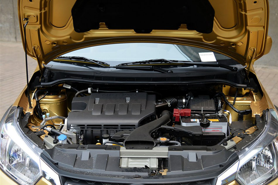 2015 1.6L ֶ 