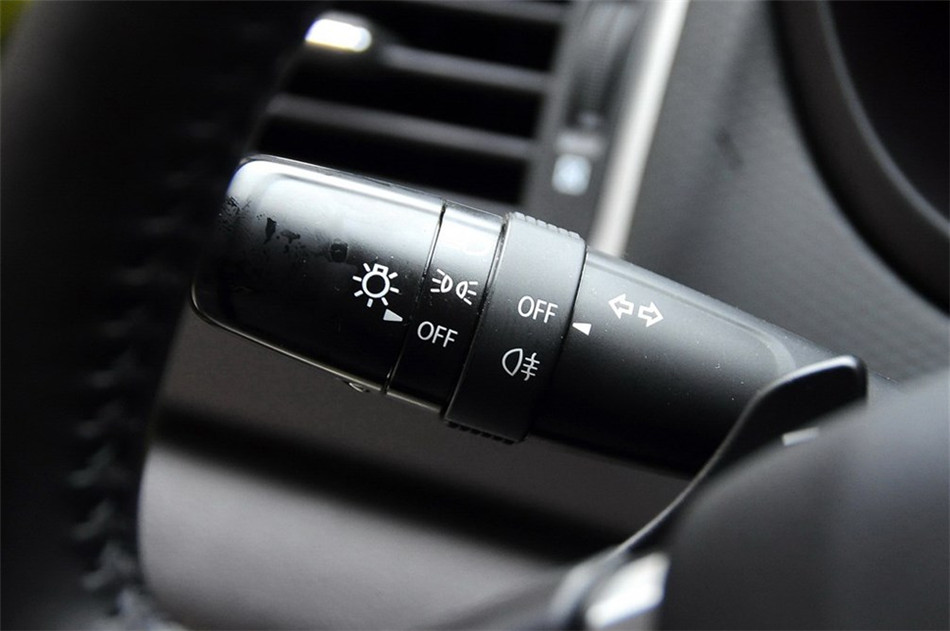 2014 1.6L CVT 