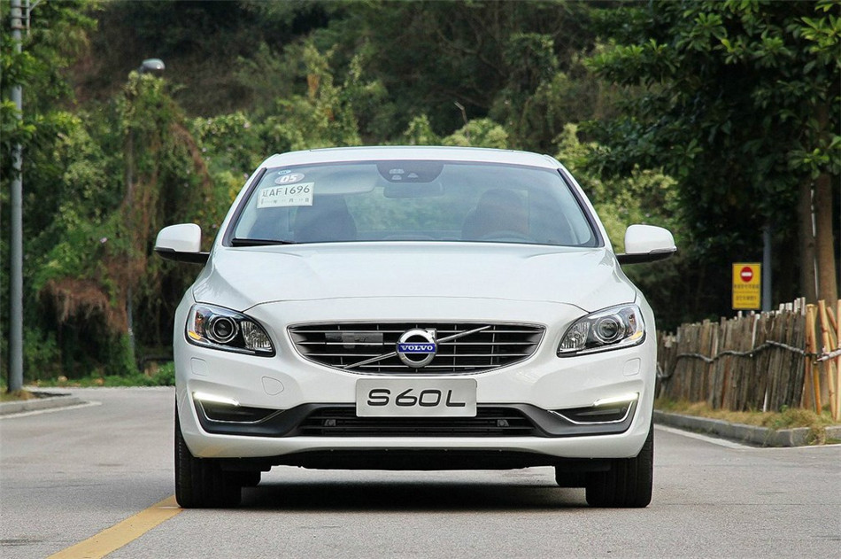 2014ֶS60L 2.0TԶT5Ԧ