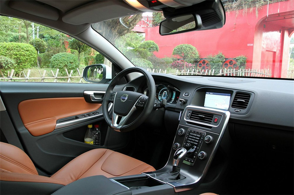 2014ֶS60L 2.0TԶT5Ԧ