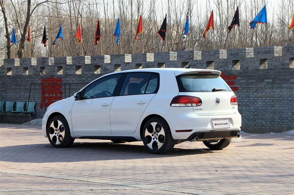 2012߶GTI 2.0TԶ