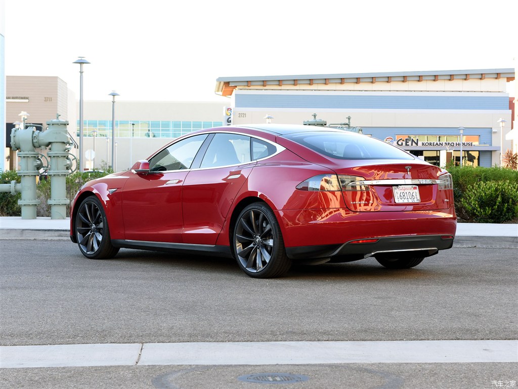 2015 MODEL S 85D 