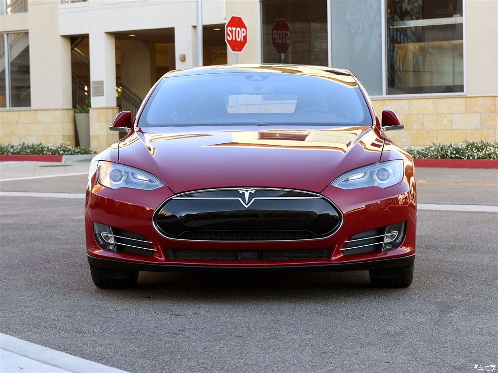 2015 MODEL S 85D 