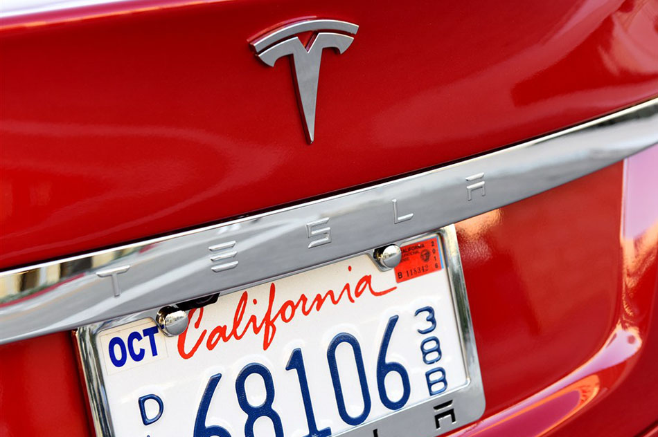 2015 MODEL S 85D ϸ
