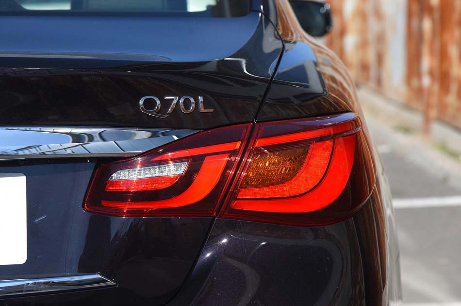 2019 Q70L 2.0T  ϸ