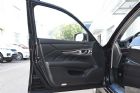 2019款 Q70L 2.0T 豪华版 座椅空间