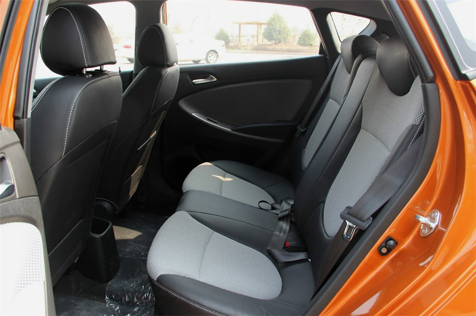 2014 1.6L AT TOP 