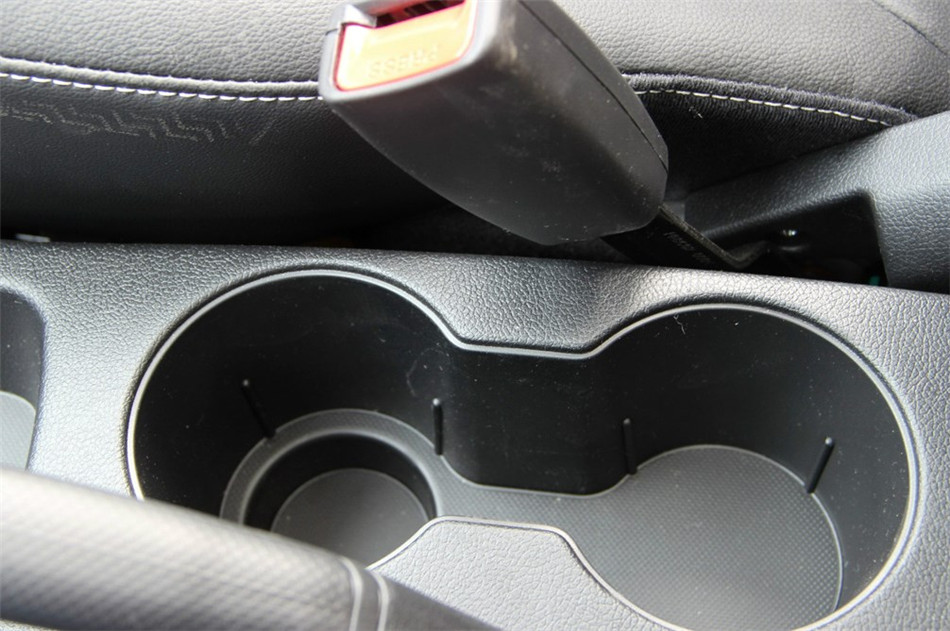 2014 1.6L AT TOP 