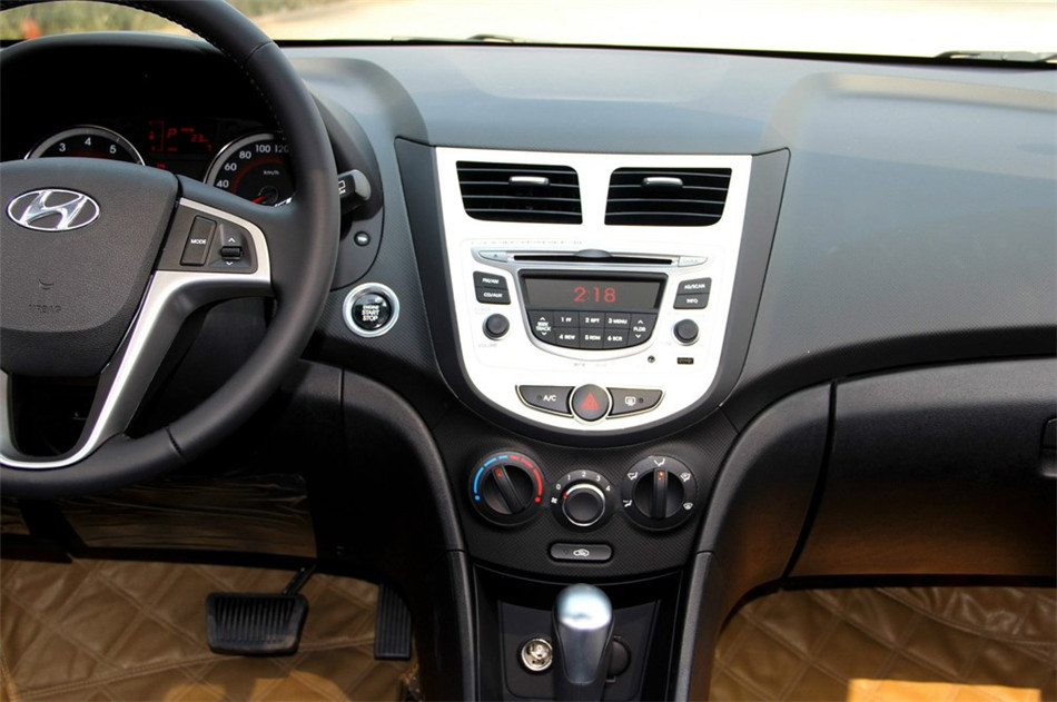 2014 1.6L AT TOP 