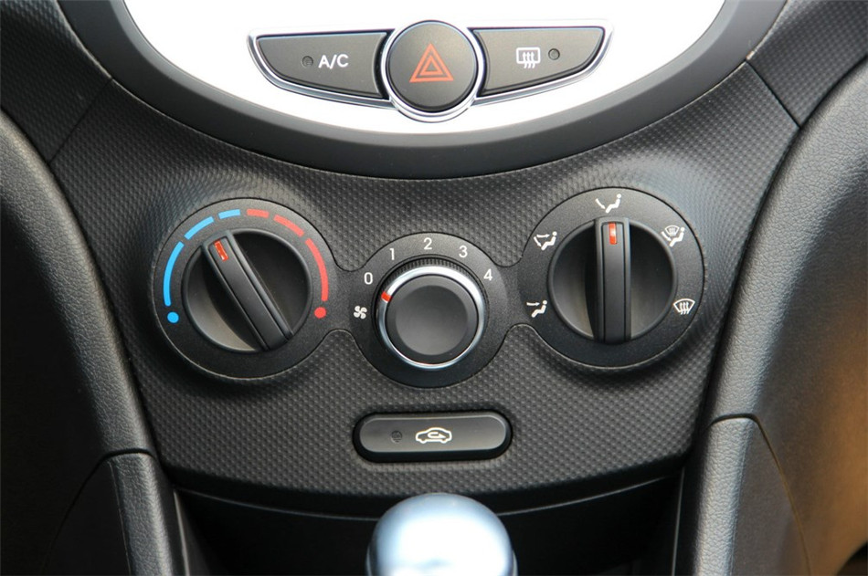 2014 1.6L AT TOP 