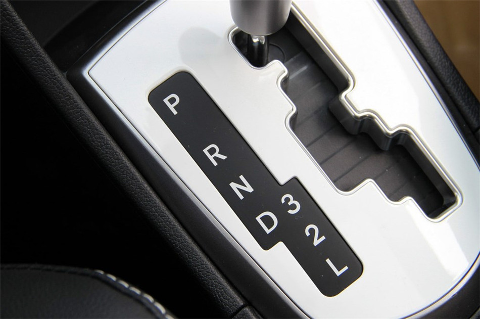 2014 1.6L AT TOP 