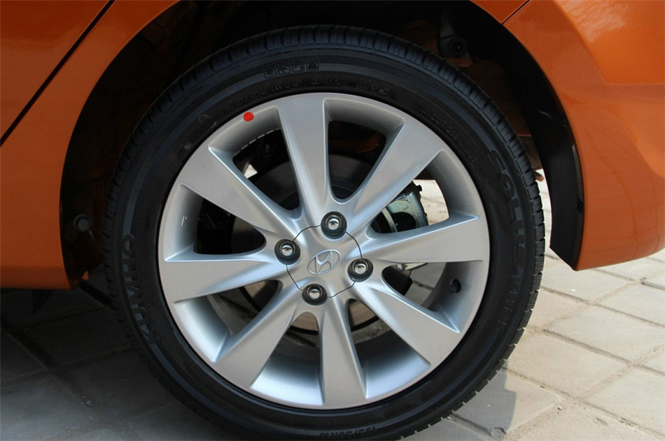 2014 1.6L AT TOP