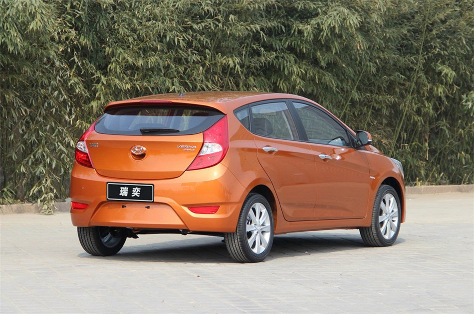 2014 1.6L AT TOP