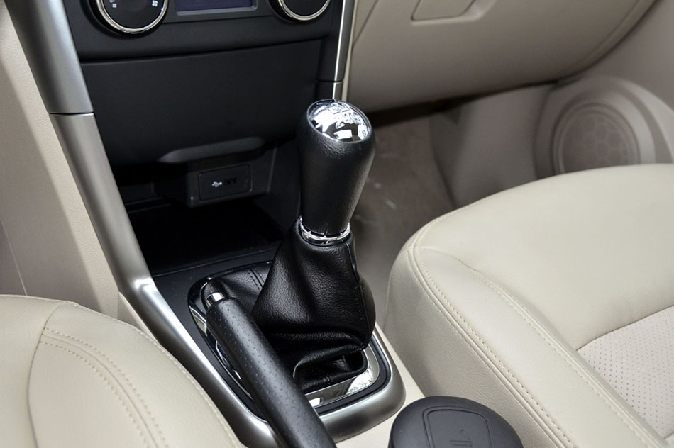 2014 1.6L ֶ 