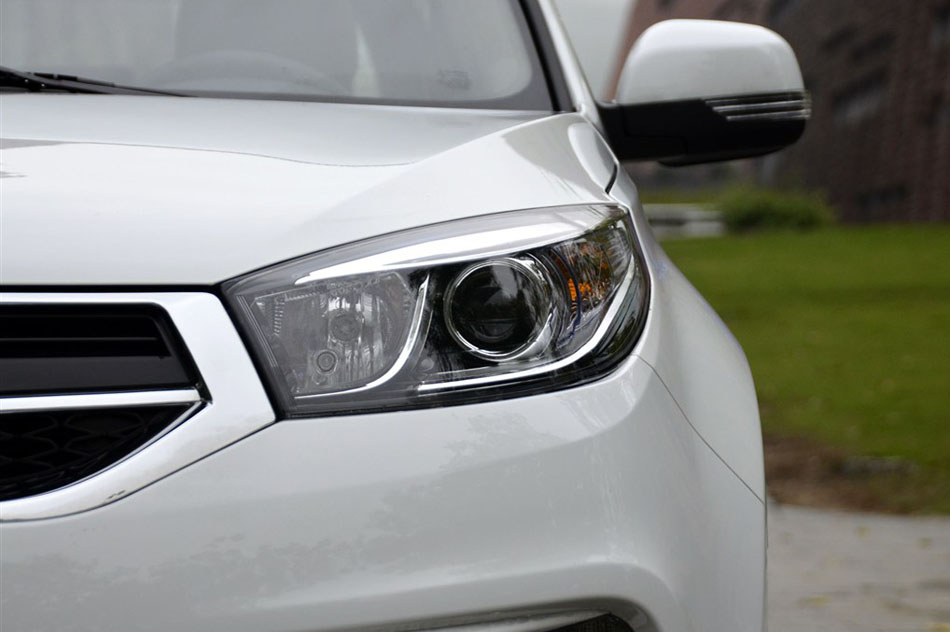2014 1.6L ֶ 