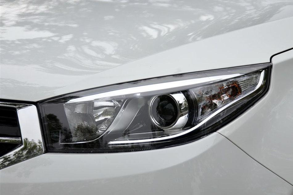 2014 1.6L ֶ 