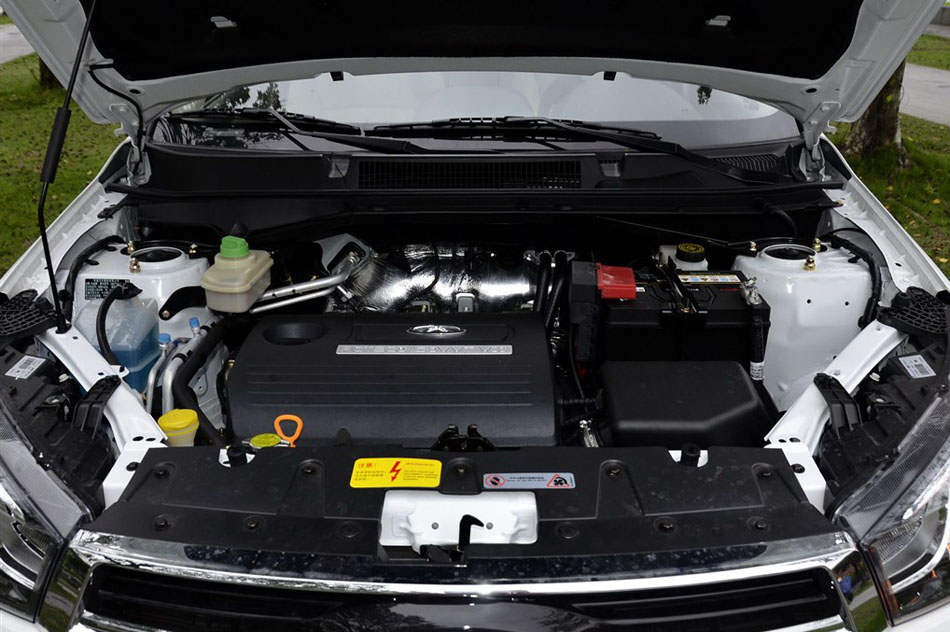 2014 1.6L ֶ 