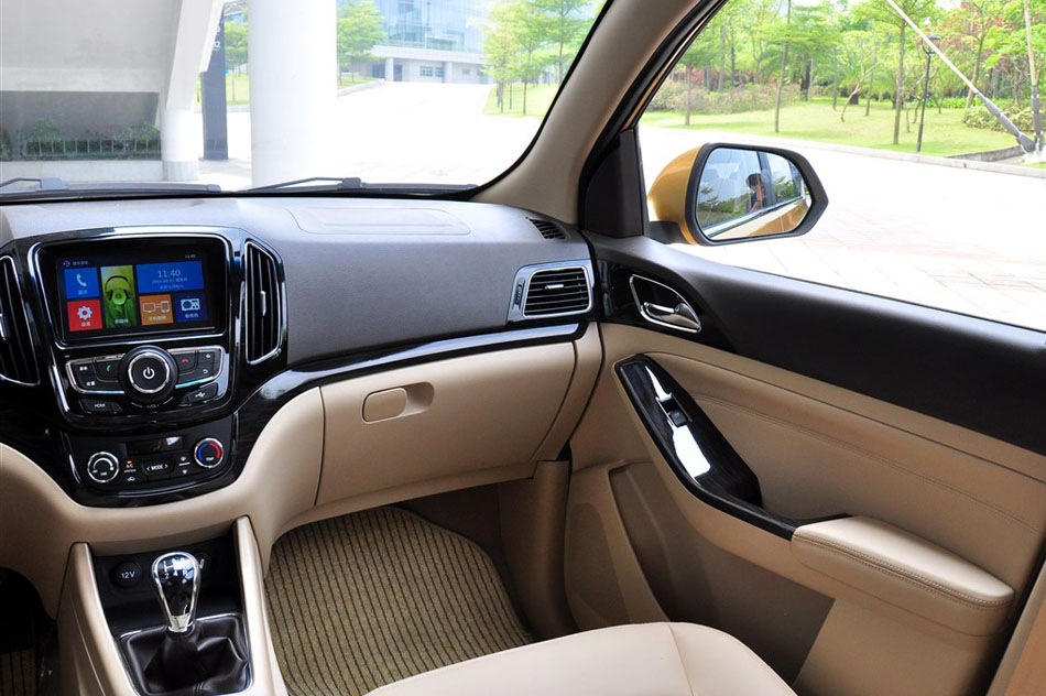 2014 1.5L ֶ 7 