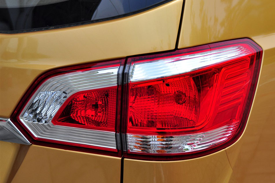 2014 1.5L ֶ 7 